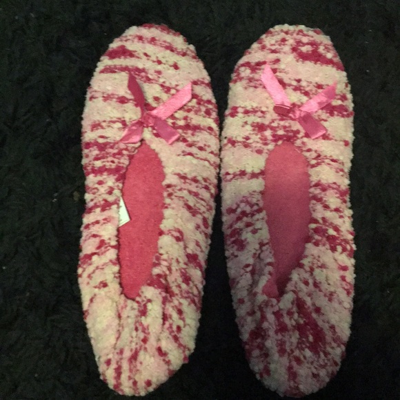 Slippers - Picture 2 of 2